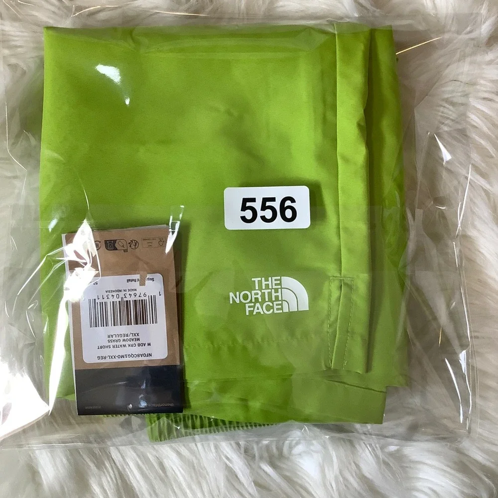 The North Face Mens ADB Class V Water Shorts Meadow Grass Green‎ XXL NF0A8CQG1MO